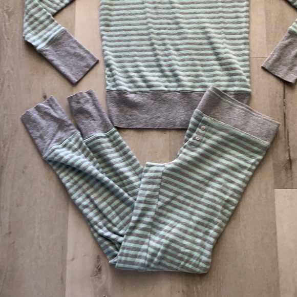 Victoria’s Secret Termal PJ’s teal gray metallic shimmer size XS cozy sleep - Picture 5 of 16